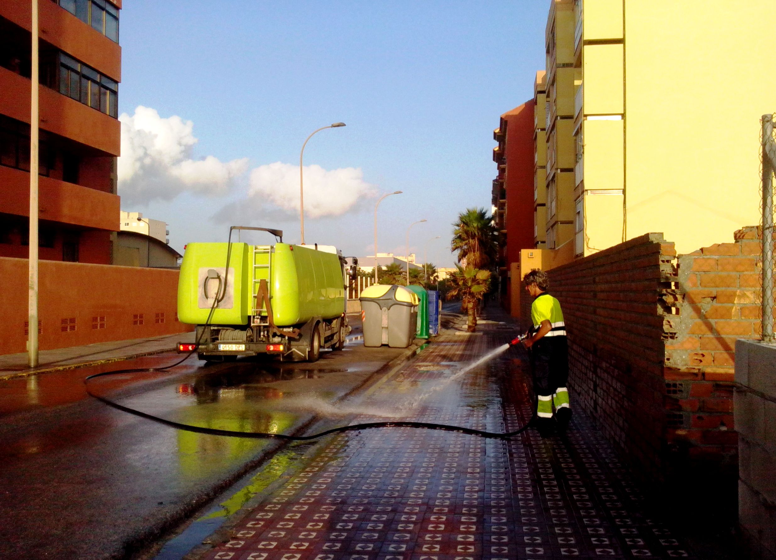 Limpieza avenida de la Banqueta