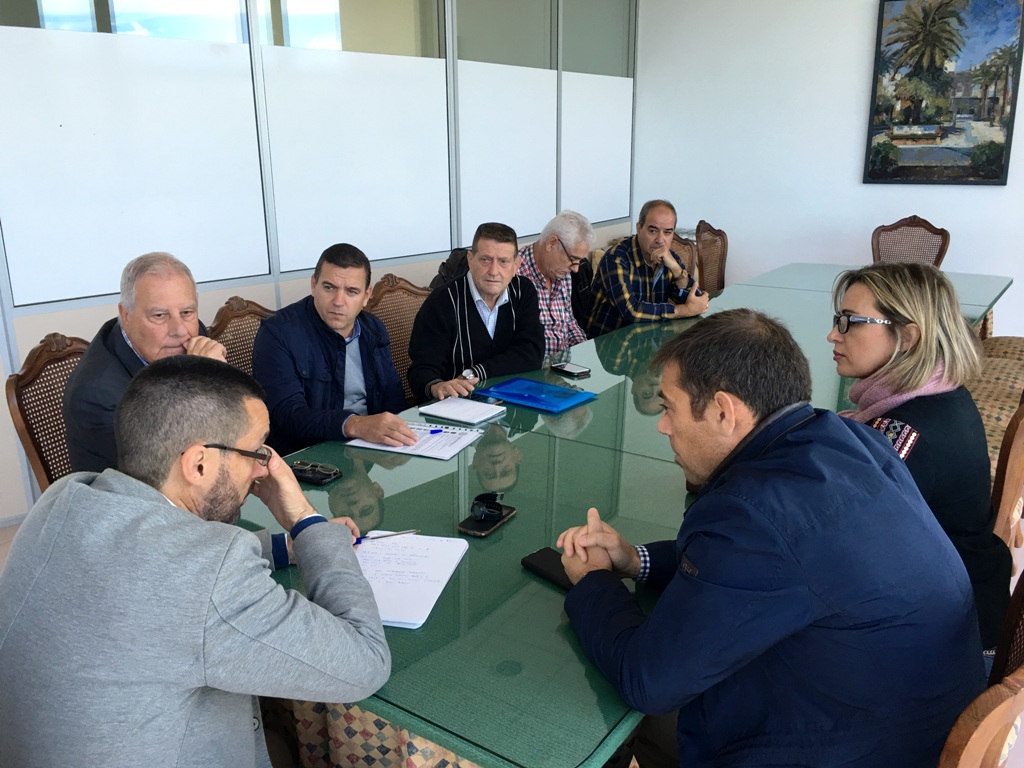 Reunion industriales feriantes