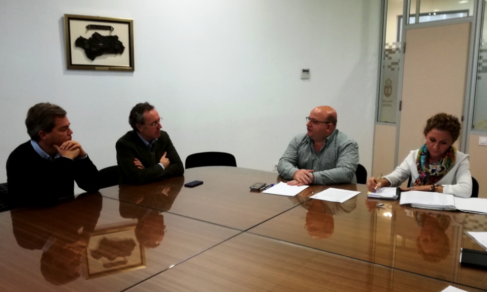 Valenzuela y McDonald