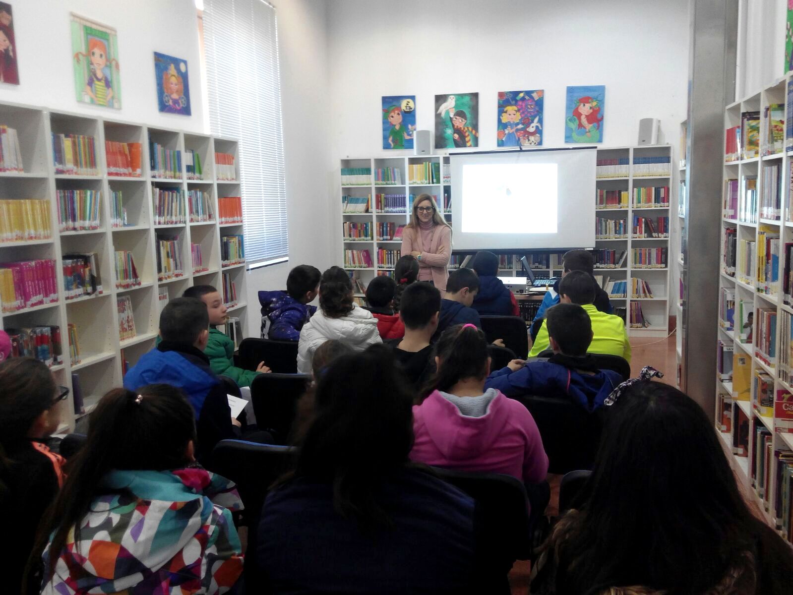 Bibliotecarios por un dia buena