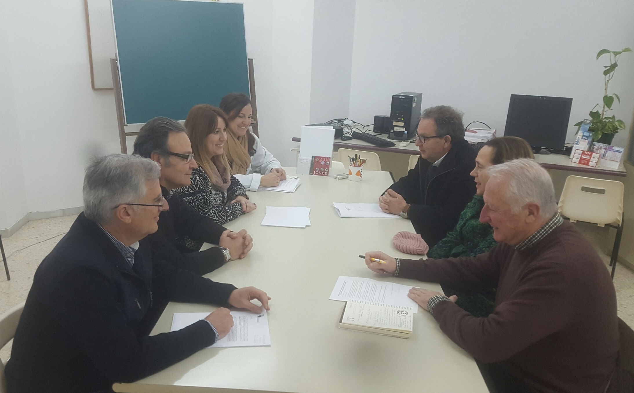 Helenio Fdez y diputada Isabel Armario