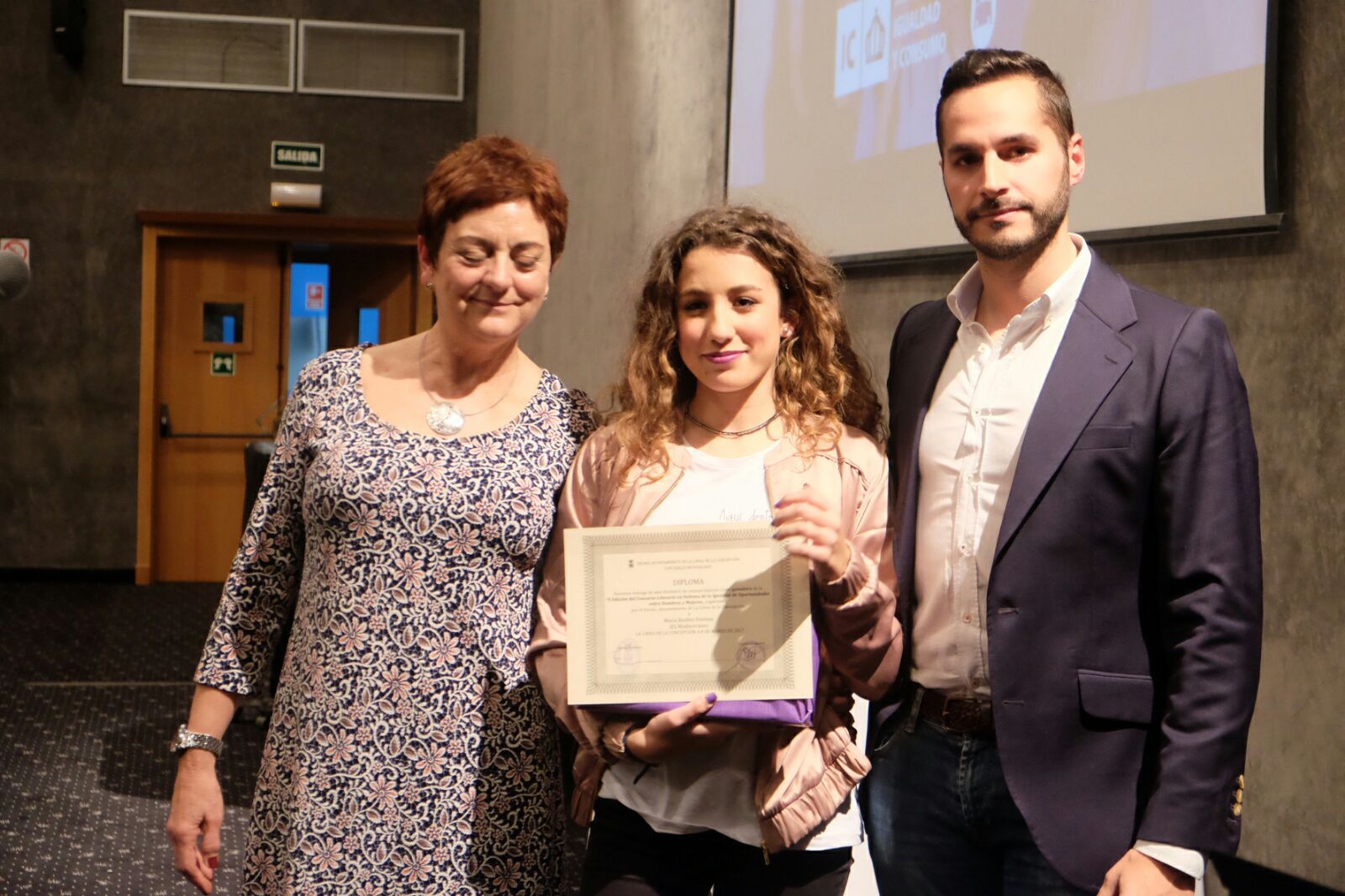 Premios mujer 5