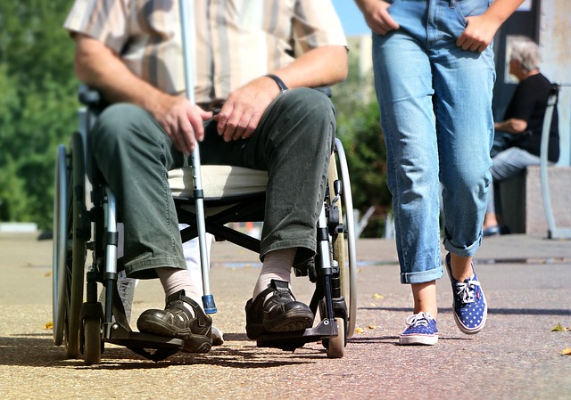 wheelchair 1629490 640