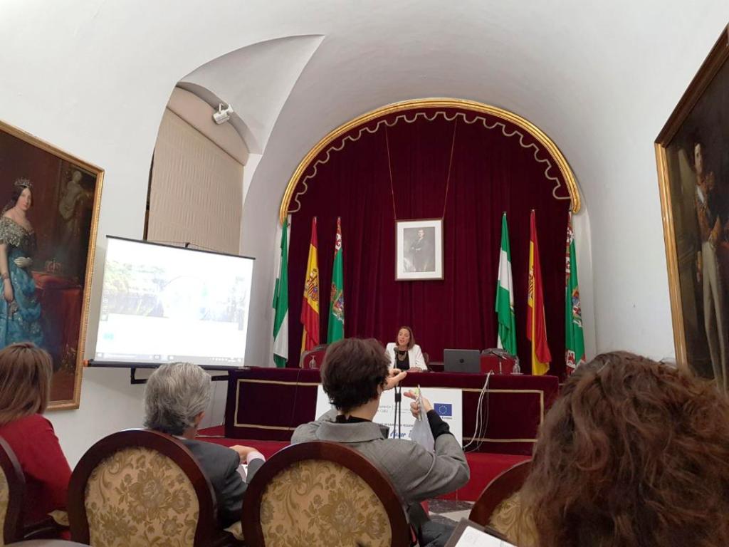 ANA BELEN CARRERA DIPUTADA DE EMPLEO