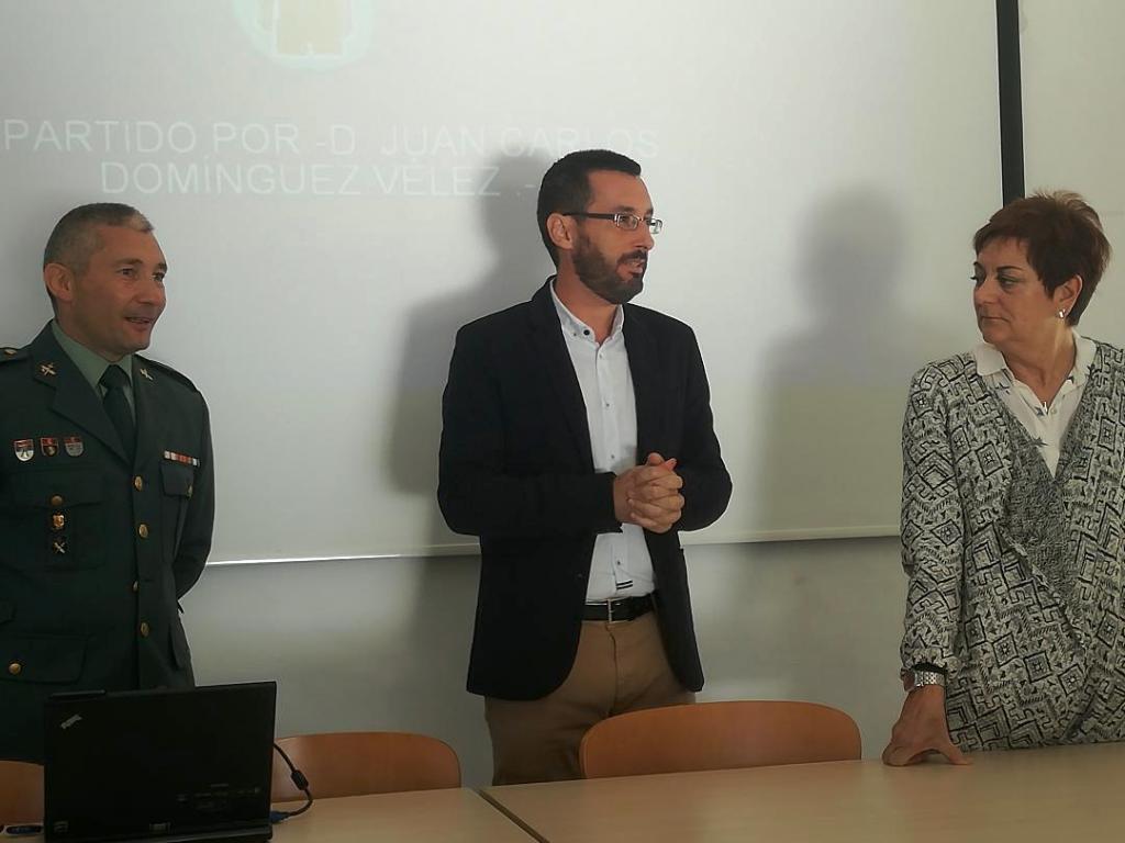 INAUGURACION TALLER DEFENSA PERSONAL