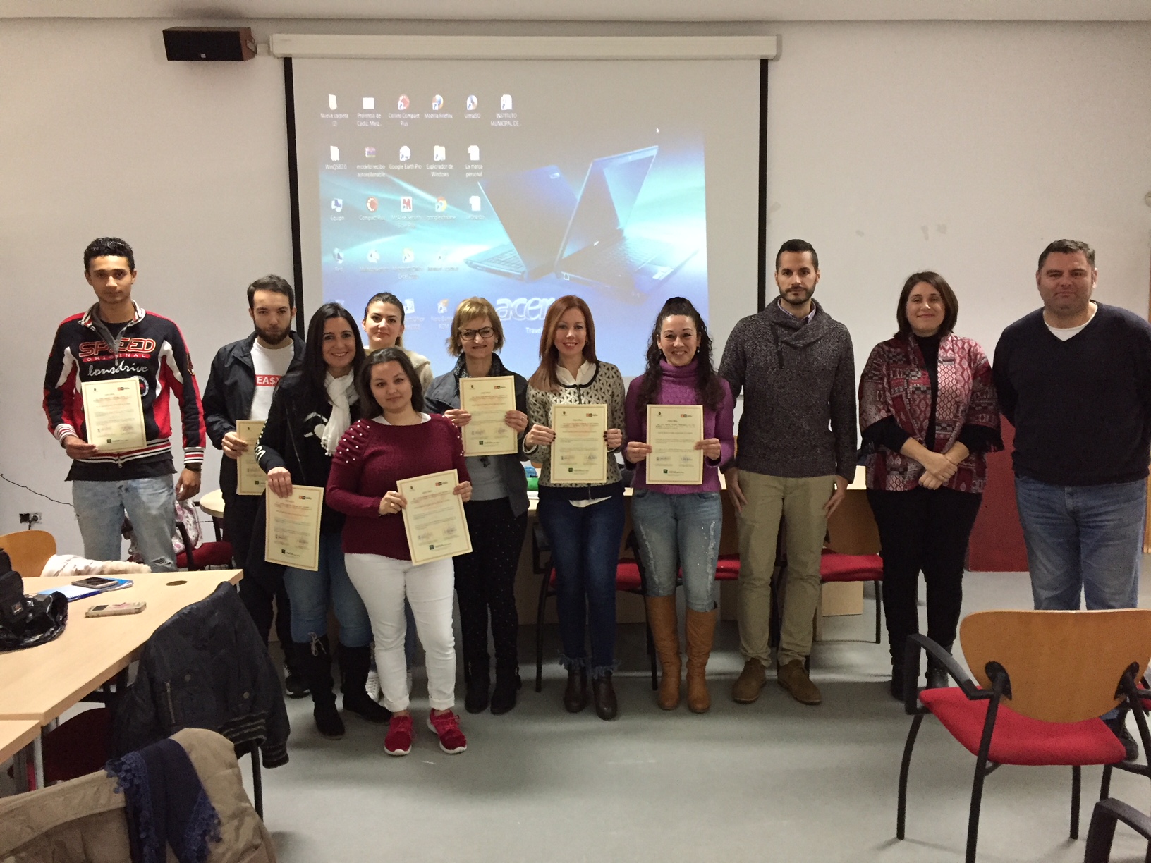 Diplomas ingles atencion al cliente casa juventud