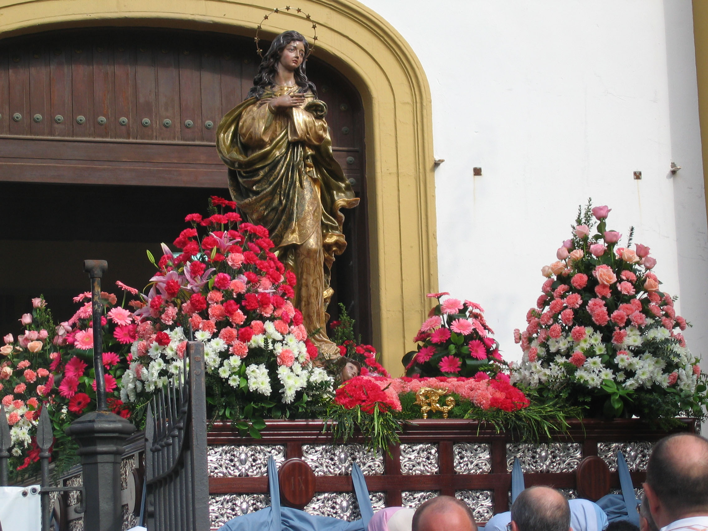 La Inmaculada Concepción procesiona en La Línea 2025: horario, itinerario y programa completo La Inmaculada Concepción procesiona en La Línea 2025: horario, itinerario y programa completo