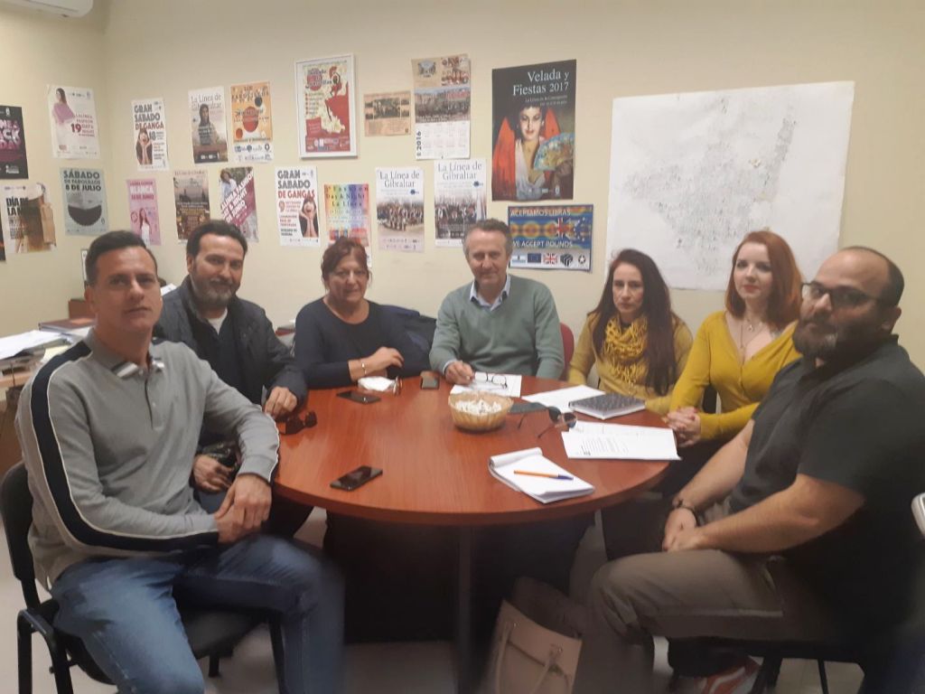 REUNION COMERCIO TURISMO Y ALAHO