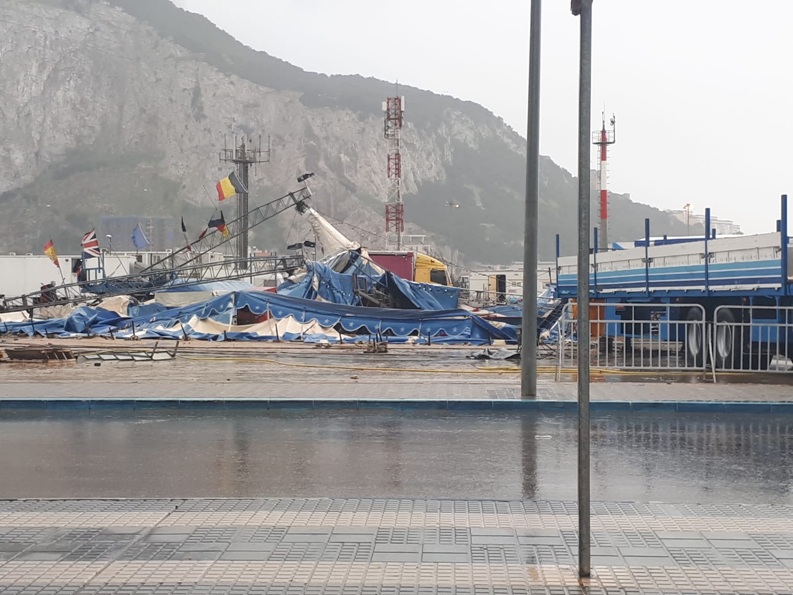 Desplome Berlin Zircus