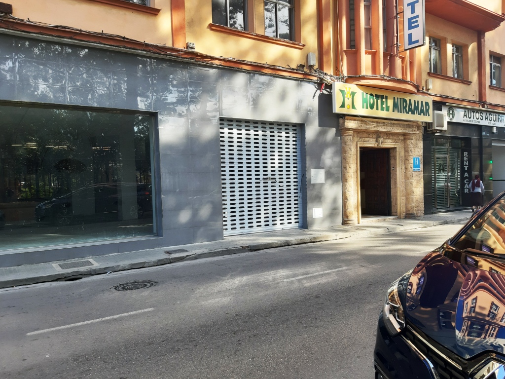 LOCAL DE DISCOTECA FLASH