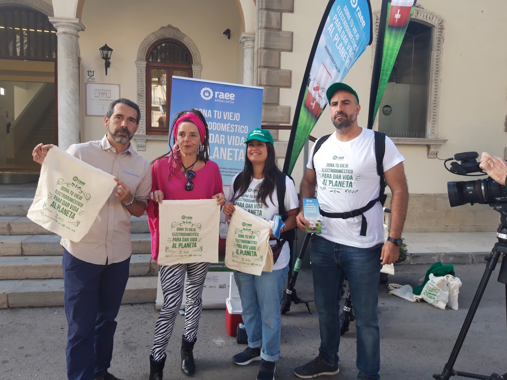 DONA VIDA AL PLANETA