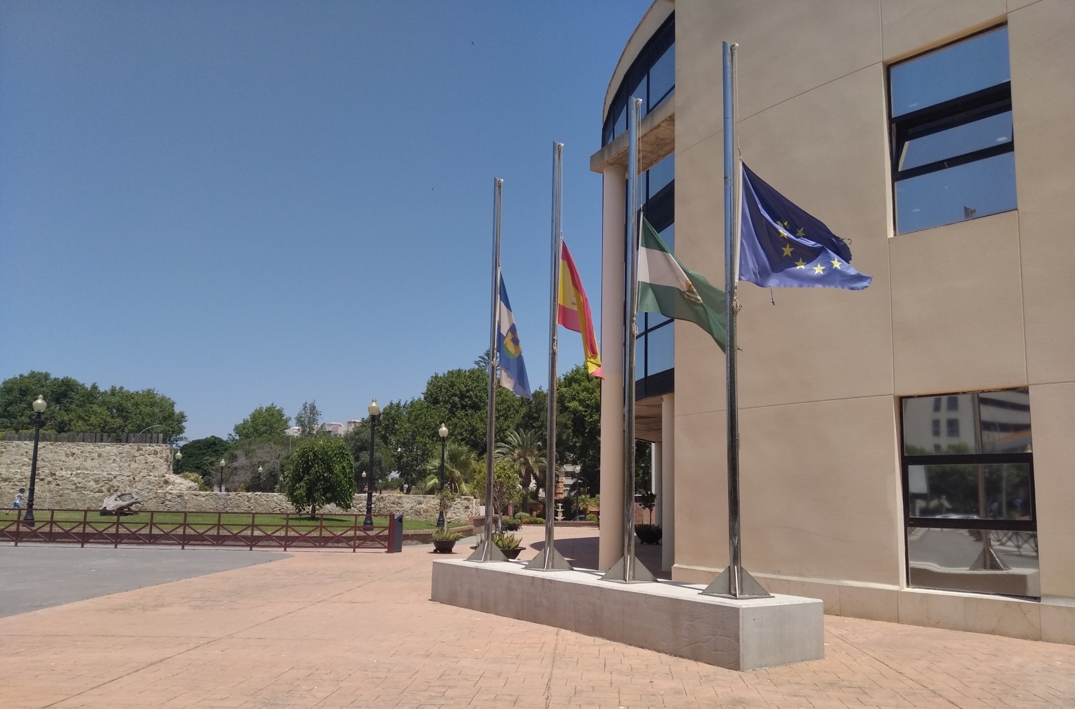 Luto oficial Alfredo Gallardo