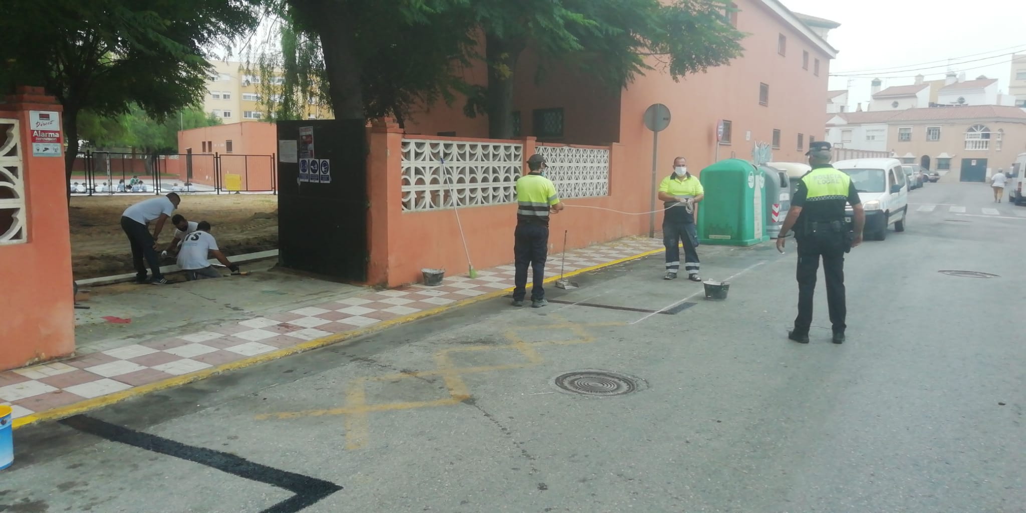 Señalizacion acceso colegio La Velada