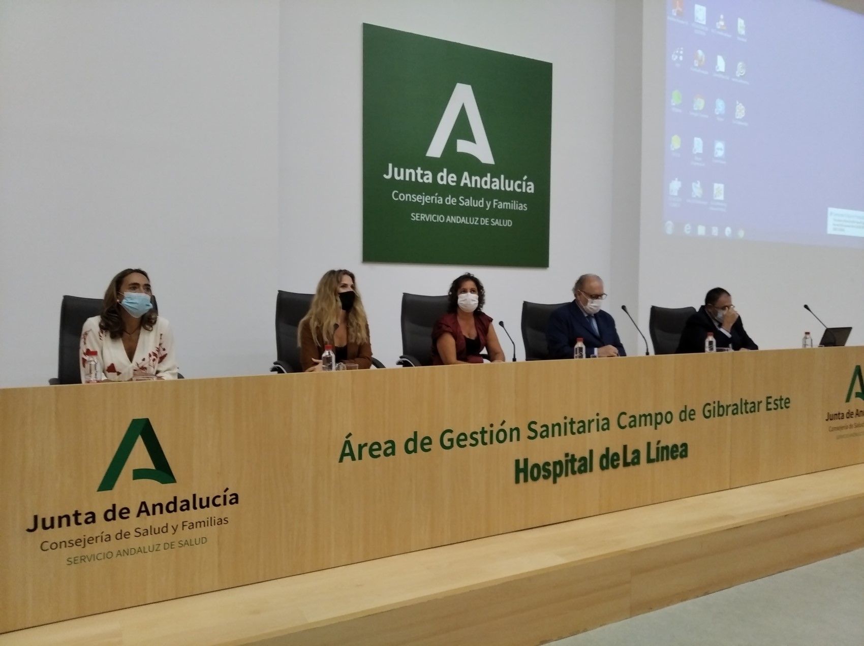presentacion de la nueva gerente del hospital