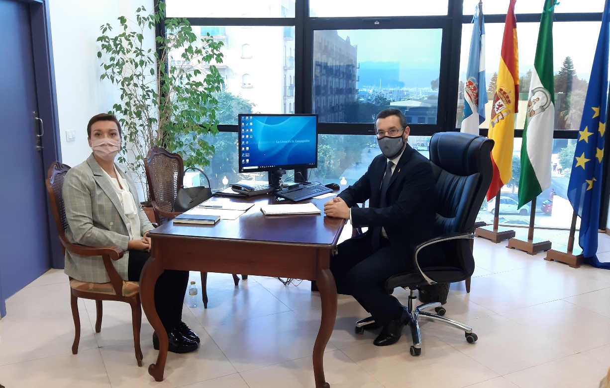 Alcalde Juan Franco y Gemma Araujo