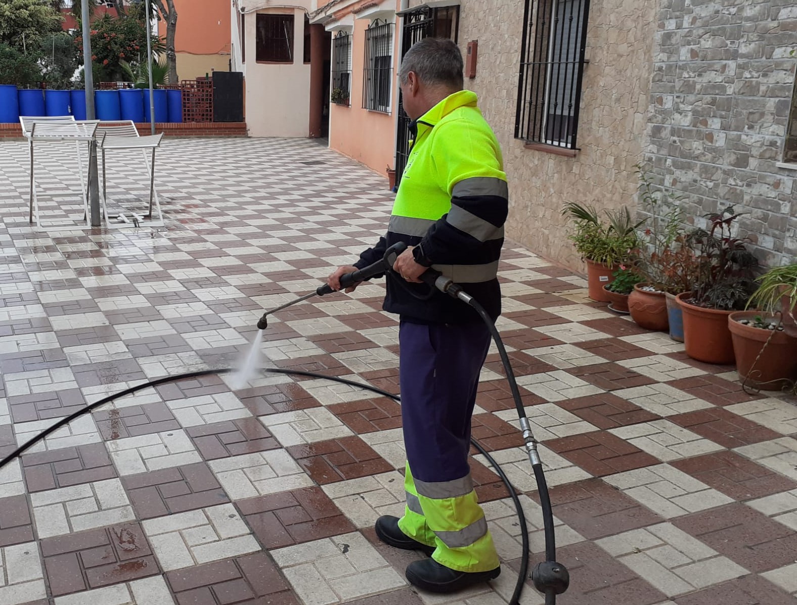 TRABAJOS DESINFECCION 4