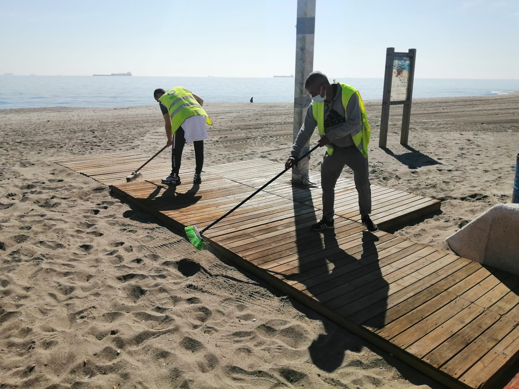 Adecentamiento playas