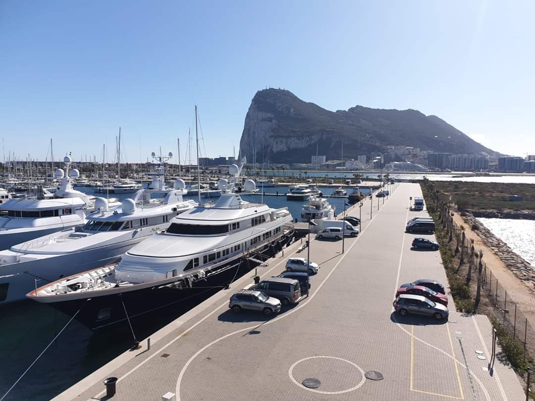 BANDERA AZUL ALCAIDESA