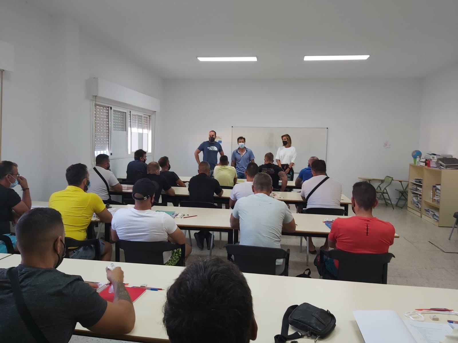 CURSOS SOBRE EL SECTOR PESQUERO