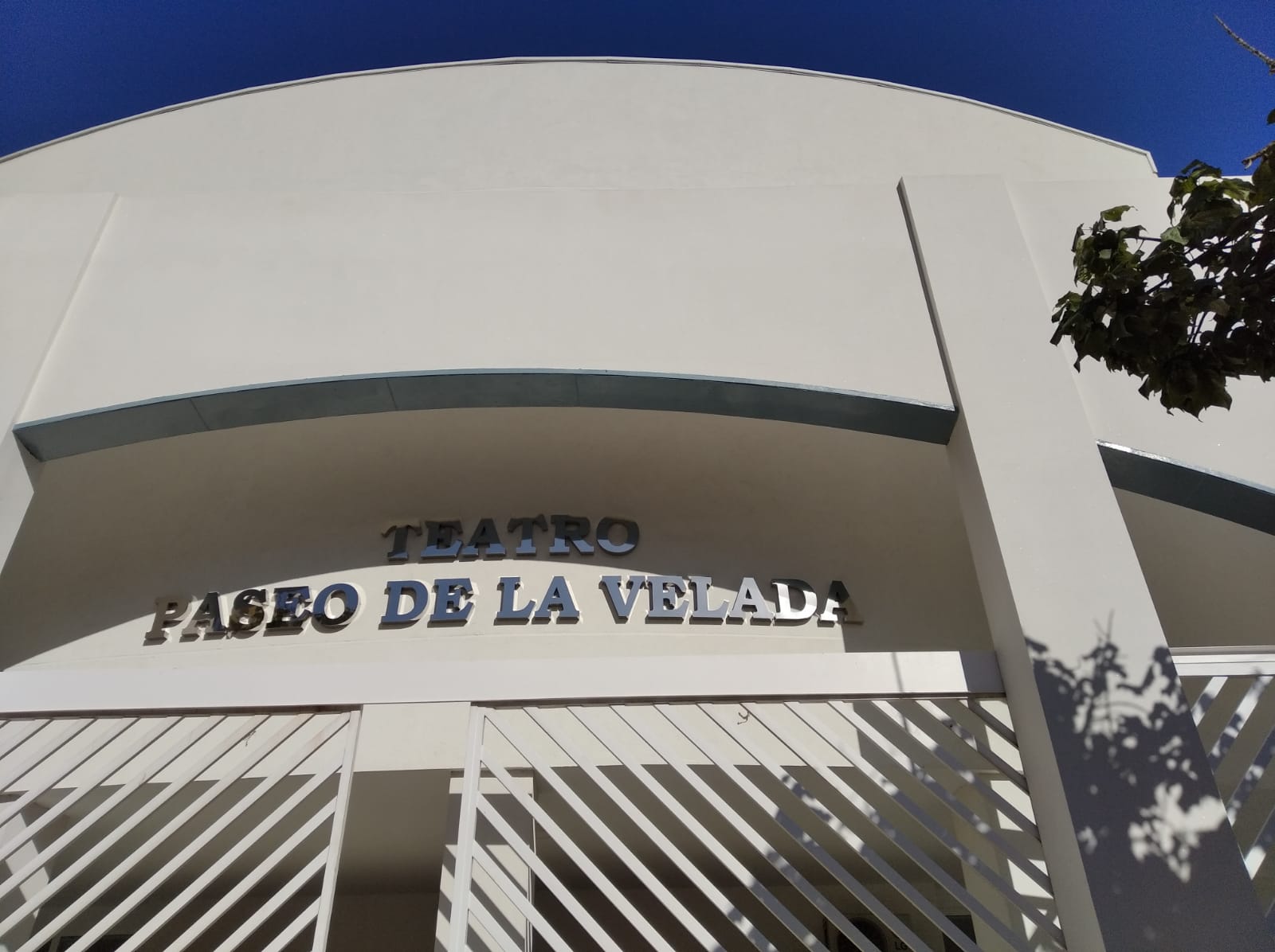 Teatro la velada