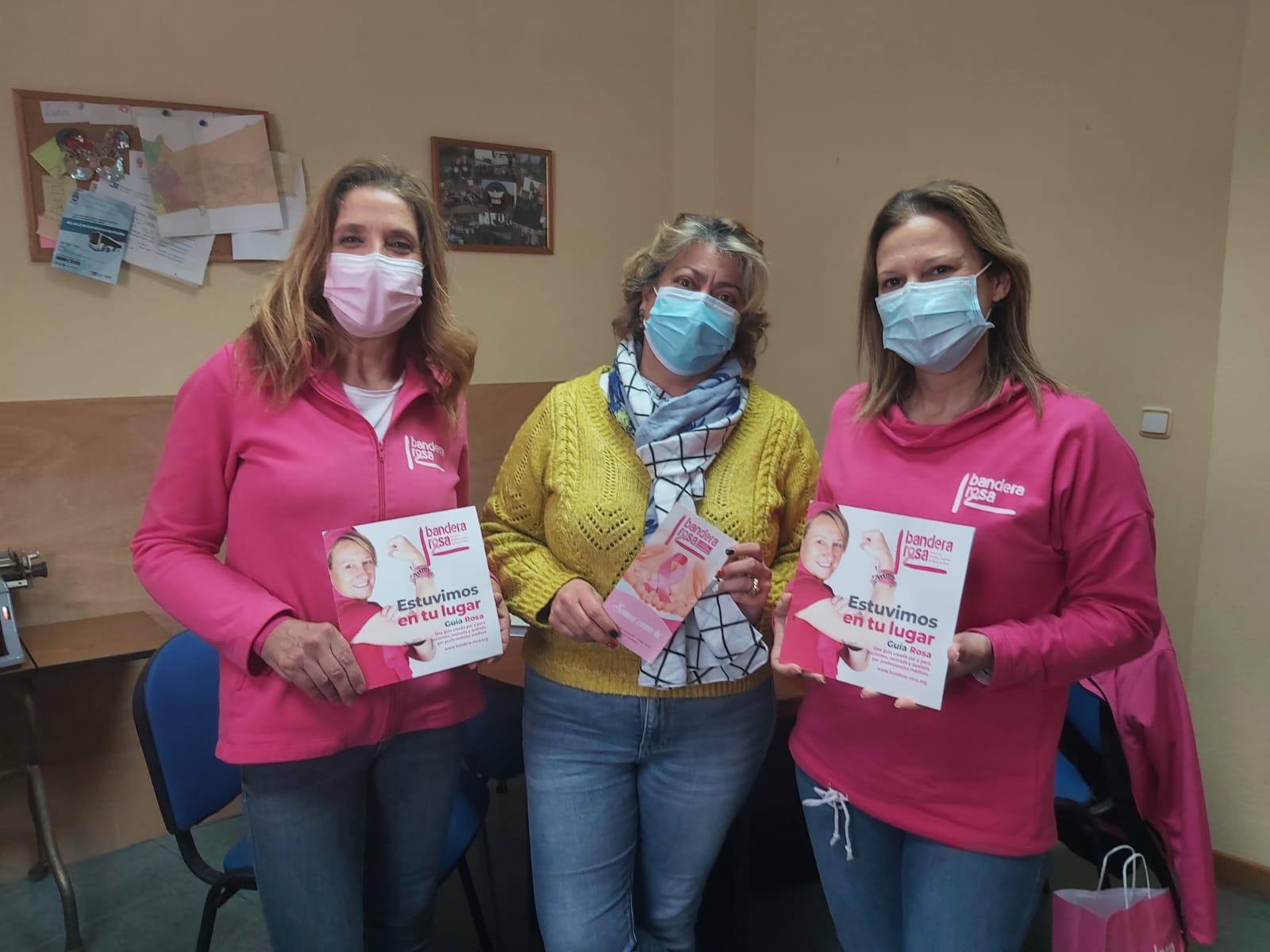 Bandera Rosa y Ceferina Peño