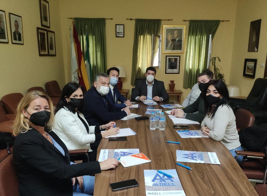 REUNION AYTO. JUNTA Y AADELL