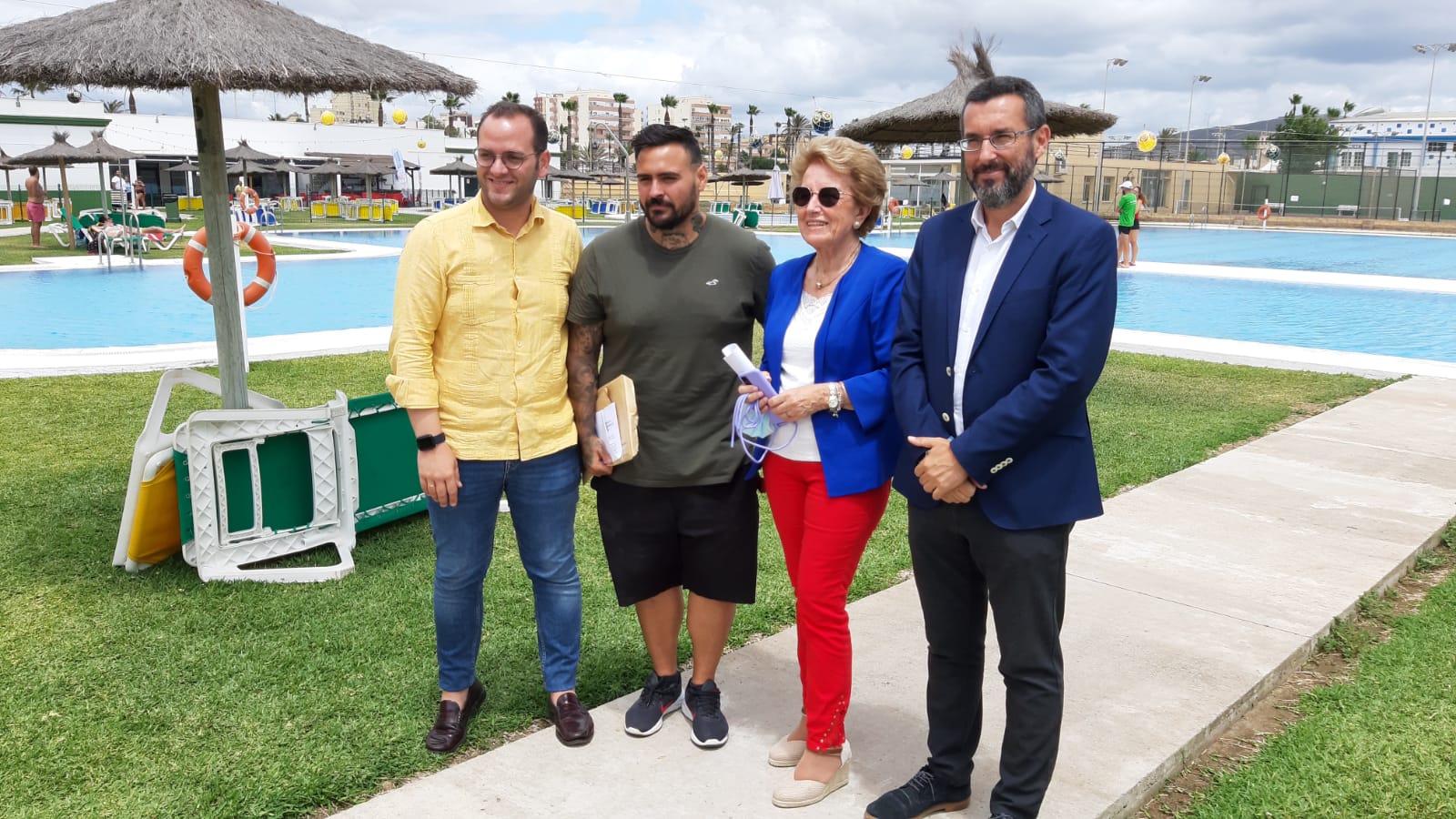 Visita piscina municipal de verano